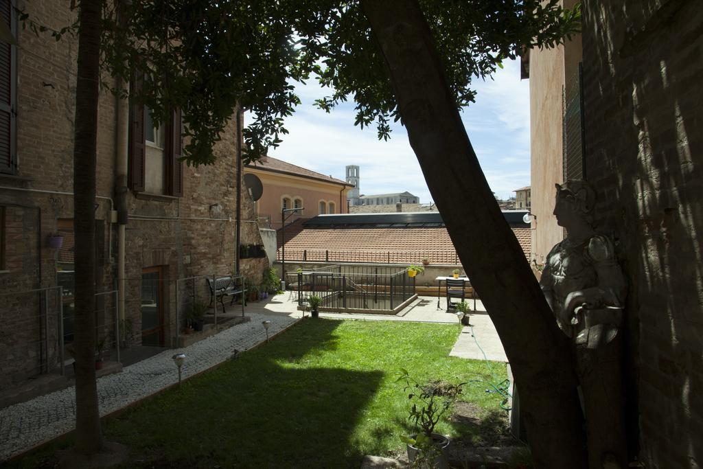 Break And Bed Bed & Breakfast Perugia Exterior photo